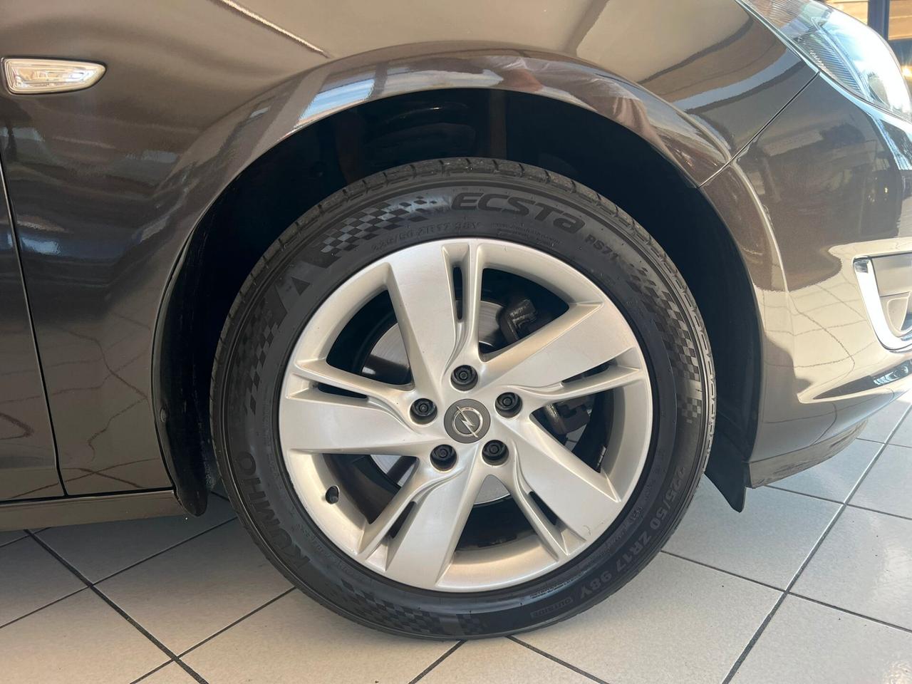 Opel Astra 1.7 CDTI 110CV 5 porte Cosmo
