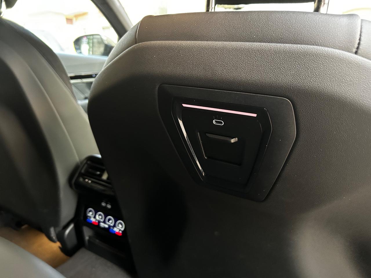 Bmw 520d 48V xDrive Touring Msport Pro Black Sapphire