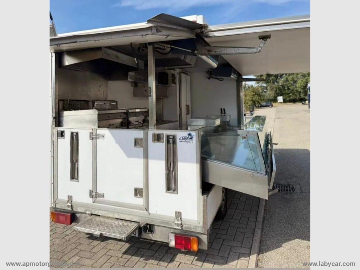 T35 TRUCK&FOOD FURGONE PANINOTECA