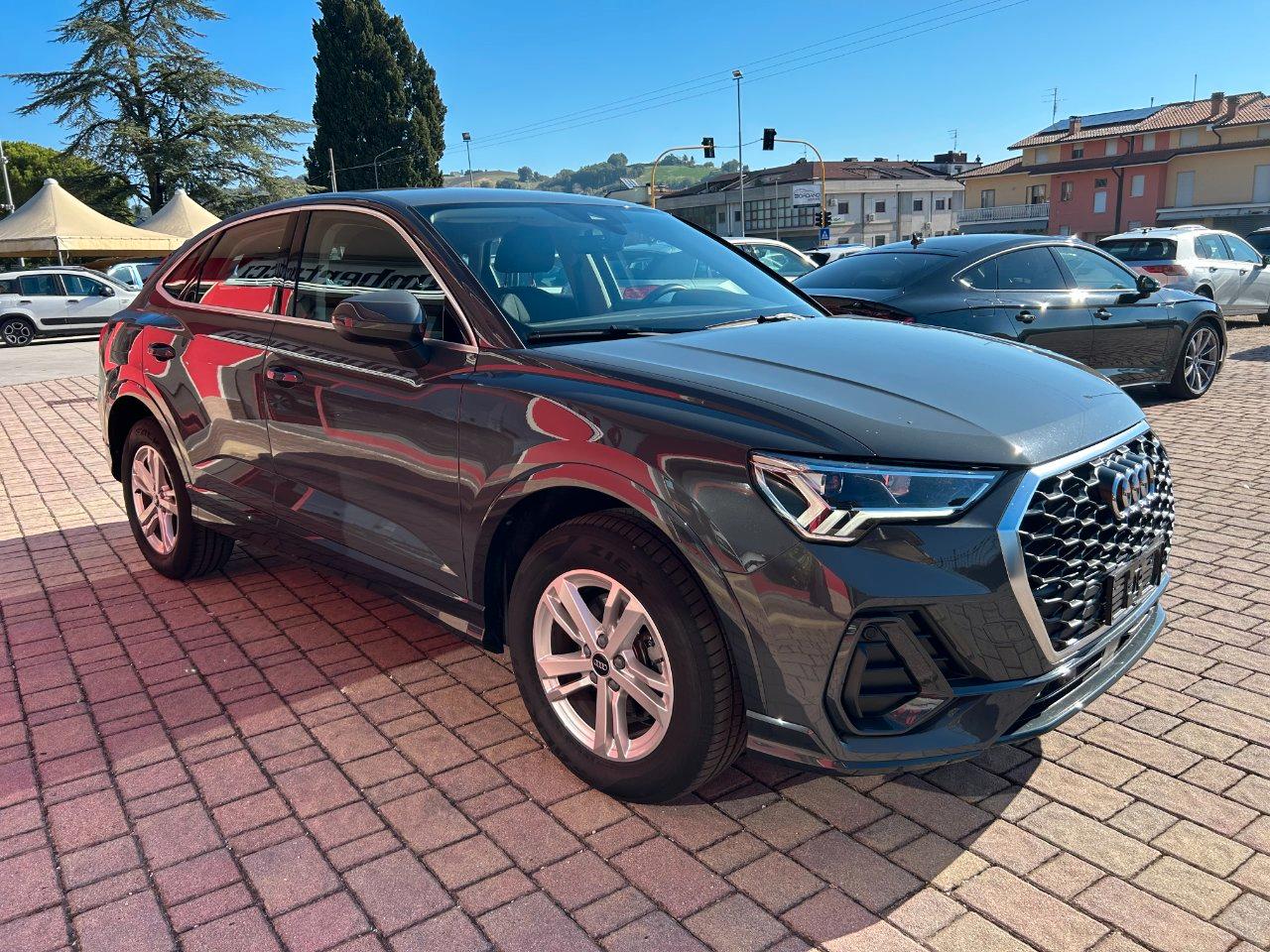 Audi Q3 Sportback 35 1.5 tfsi Business Plus