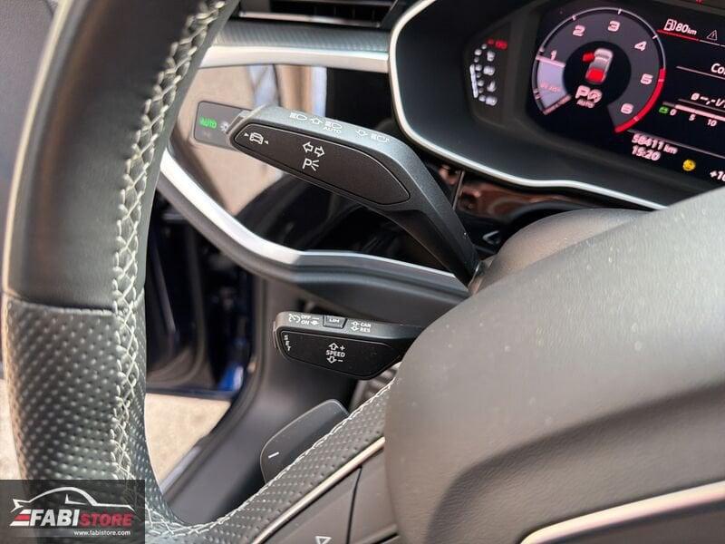 Audi Q3 Sportback 35 TDI 150 Cv S-Tronic S-Line interno ed esterno