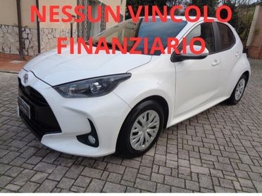 Toyota Yaris 1.0 5 porte Active OK NEOPATENTATI NO VINCOLO DI FINANZIAMENTO