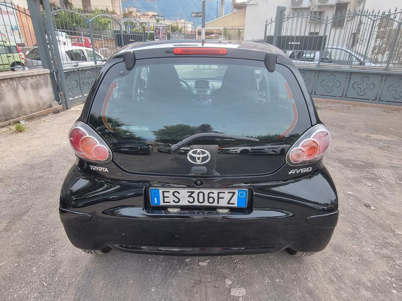 Toyota Aygo 1.0 12V VVT-i 5 porte Lounge Connect