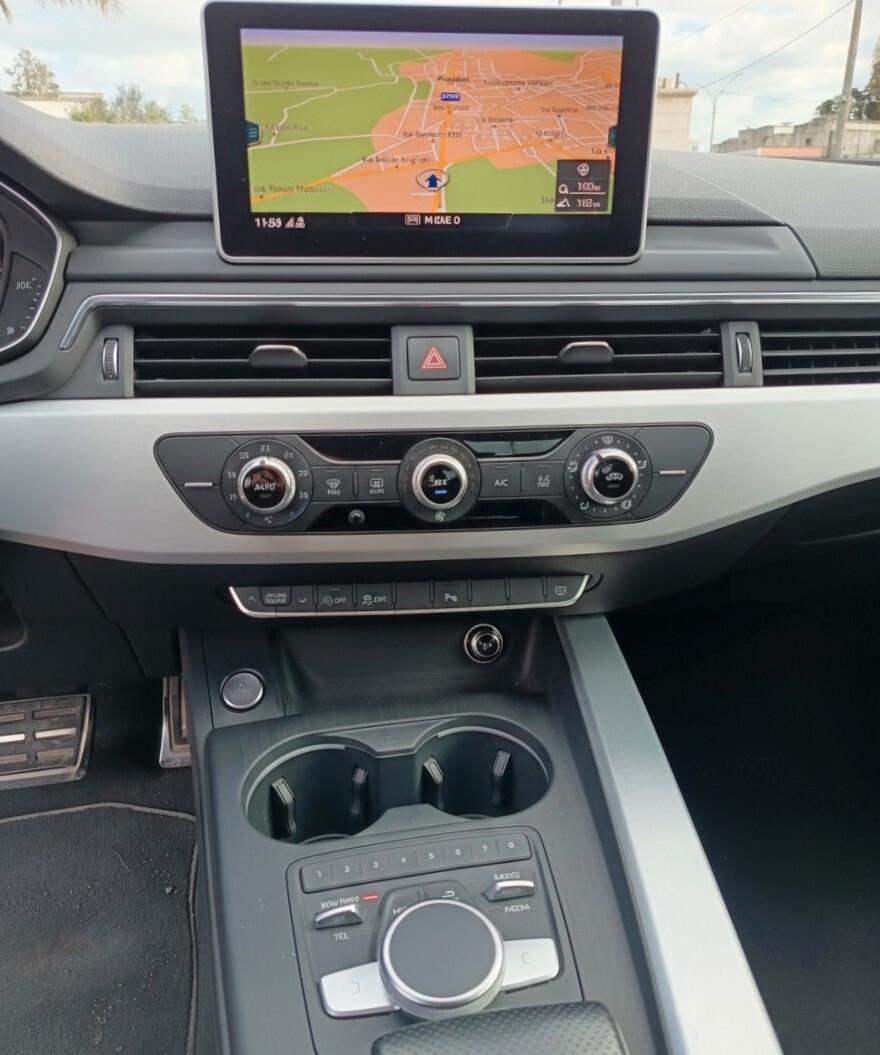 Audi A5 SPB 2.0 TDI 190 CV ultra S tronic S-Line interno/esterno