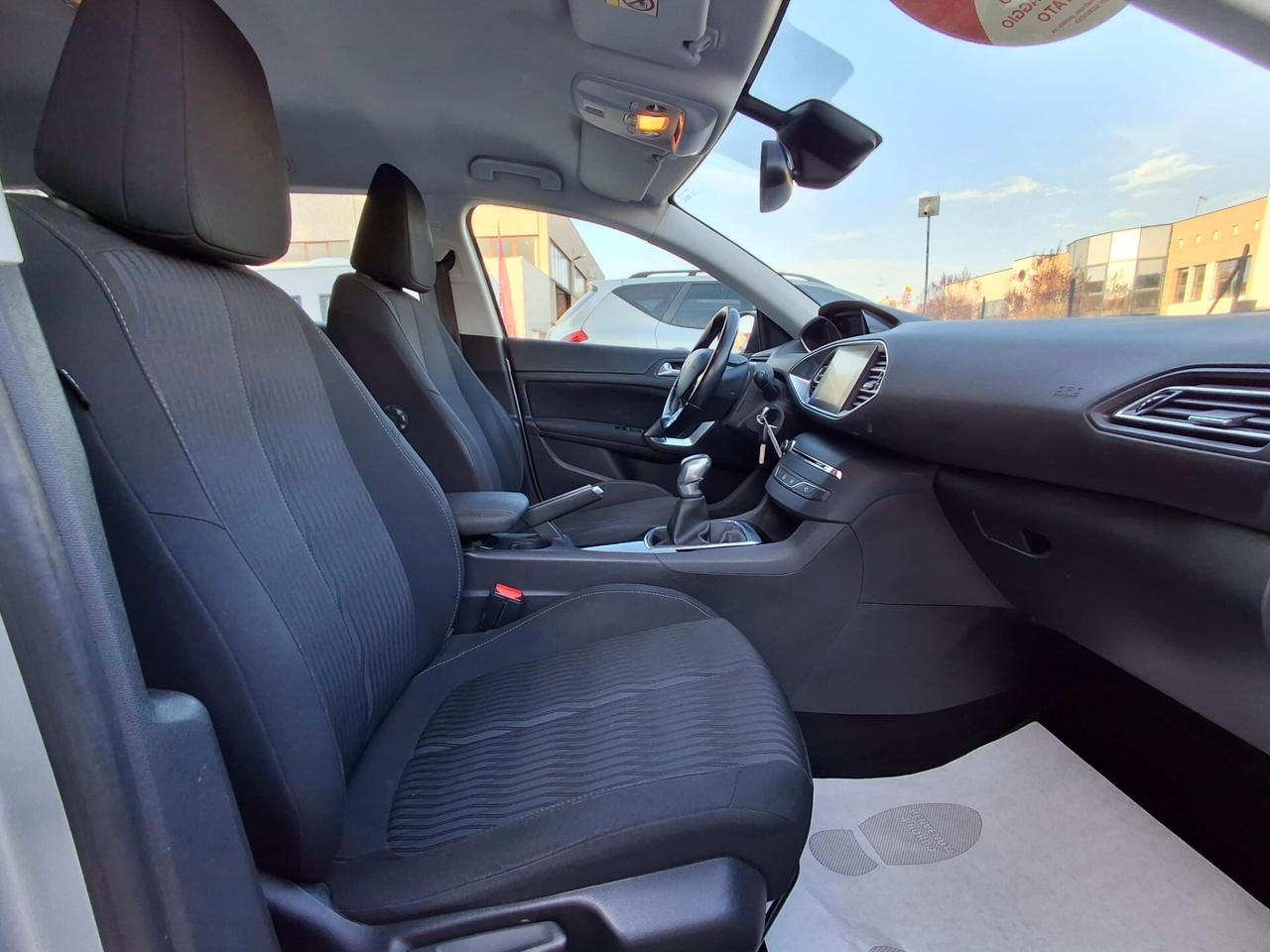 Peugeot 308 BlueHDi 100 S&S SW Active