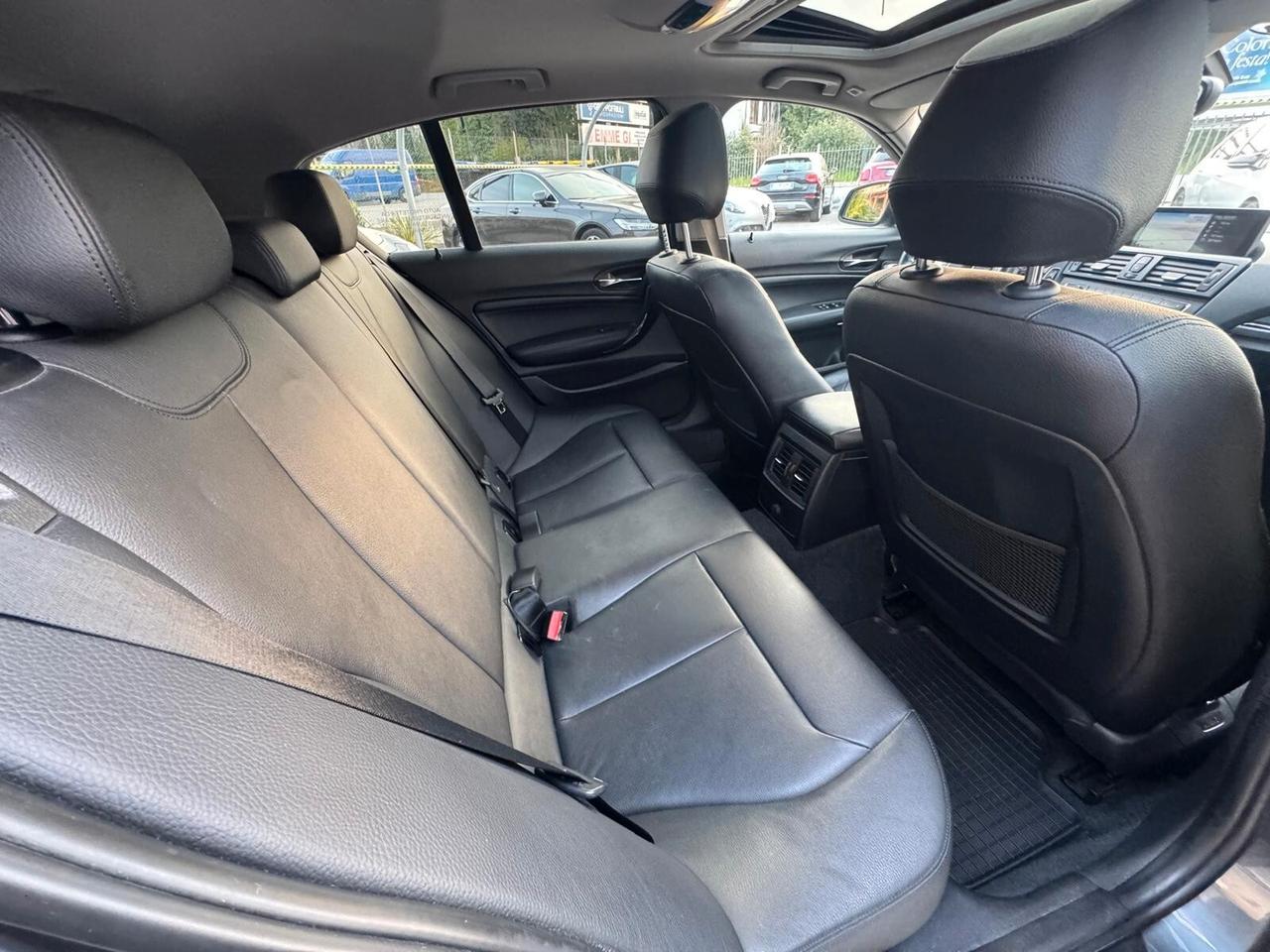 Bmw 120 120d 5p. Urban