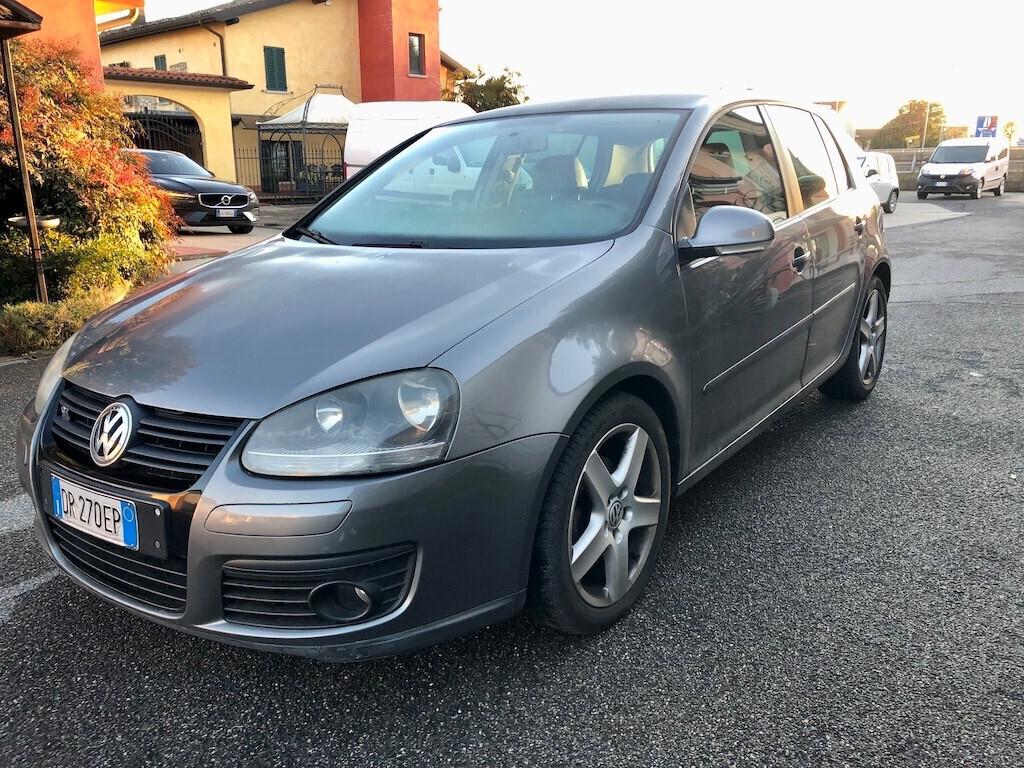 Volkswagen Golf 1.9 TDI DPF 5p. GT Sport