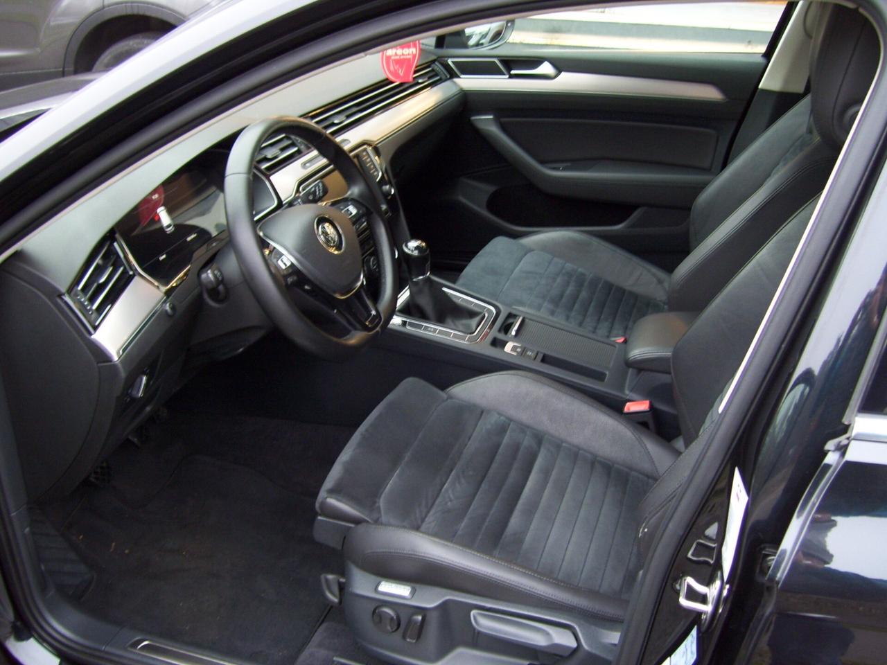 Volkswagen Passat Variant 2.0 TDI Highline BlueMotion Technology