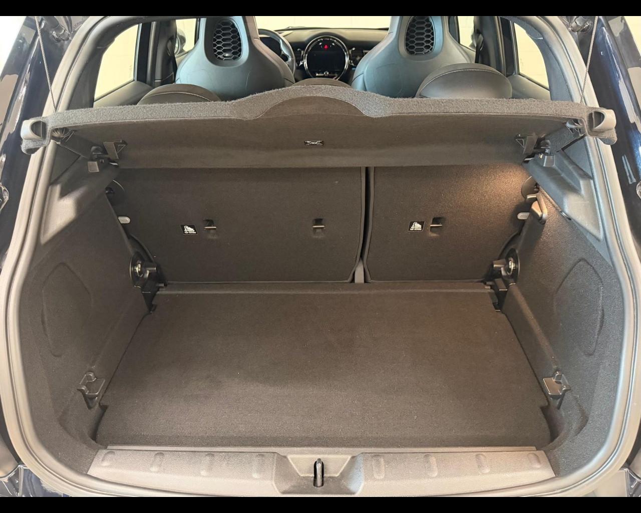 MINI Mini 5 porte (F55) - Mini 1.5 Cooper JCW 5 porte