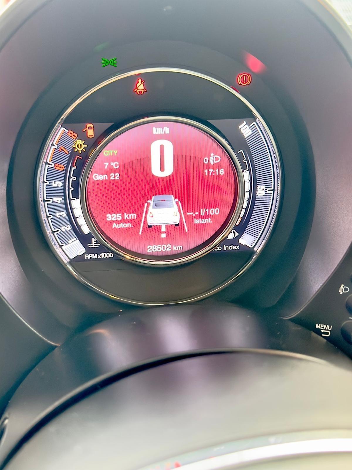 Fiat 500 C 1.0 Hybrid Star