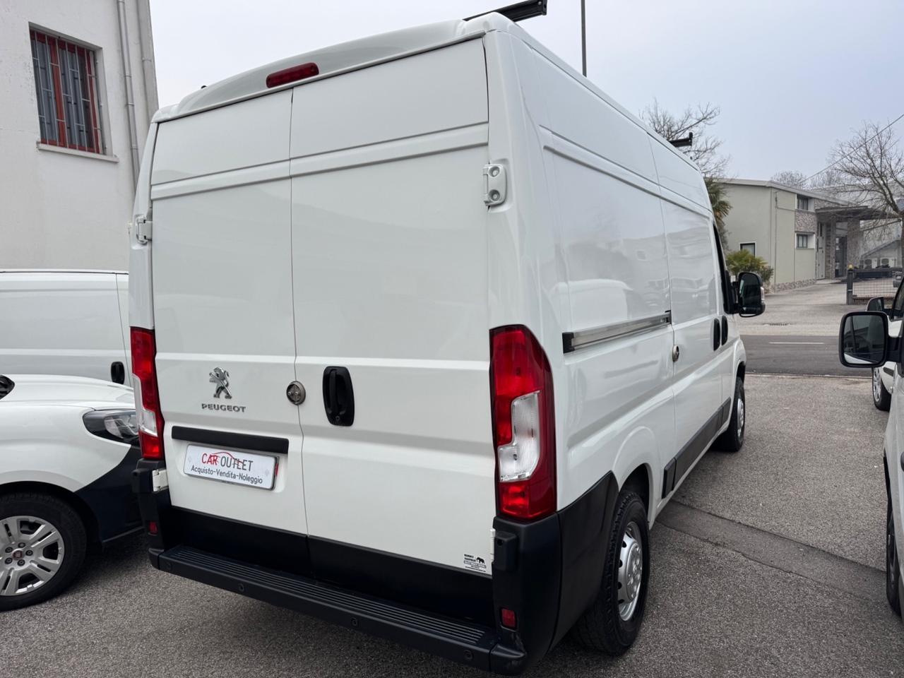 Peugeot Boxer 2.2 HDI 140CV 33 MH2 TETTO E PASSO MEDIO