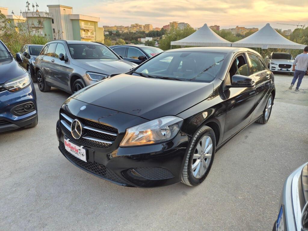Mercedes A 180 d business 110cv
