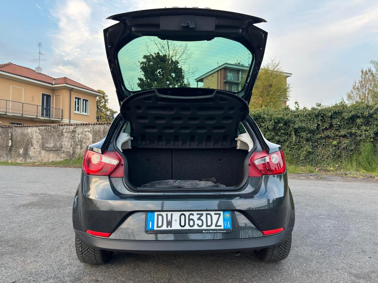Seat Ibiza 1.4 3p. Style Dual