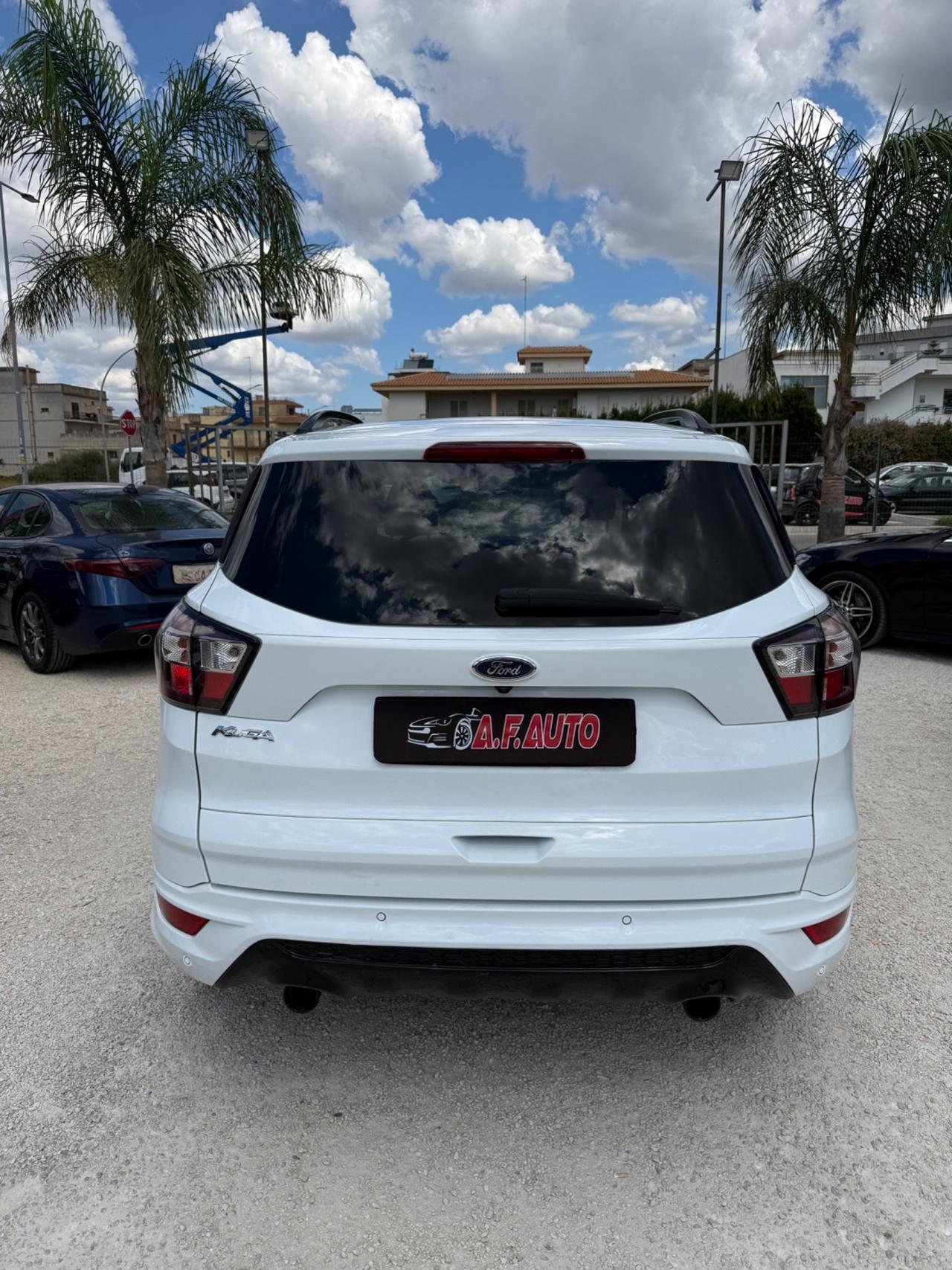Ford Kuga 2.0 TDCI 150 CV S&S 4WD Titanium