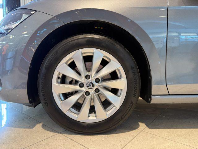 SKODA Superb 2.0 TDI DSG Wagon Selection Camera DAB+ LED Navi