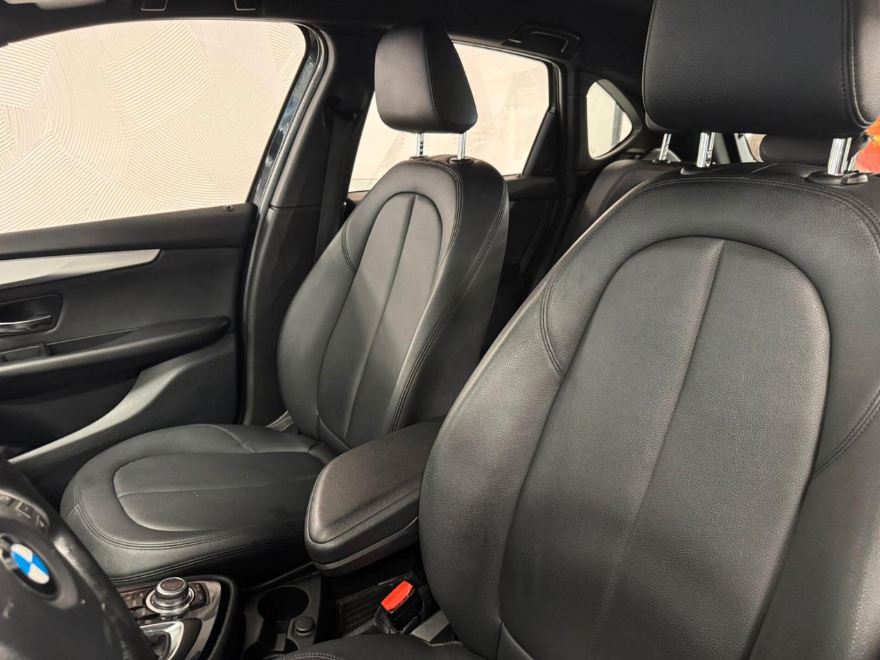 Bmw 2er Active Tourer 218d Luxury