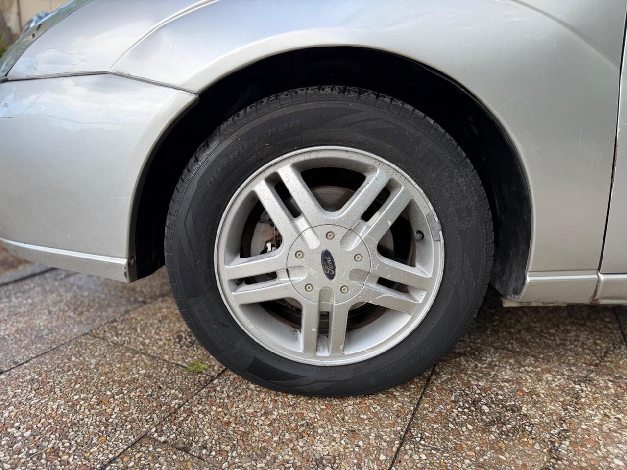 Ford Focus 1.8 TDDi cat SW Ghia