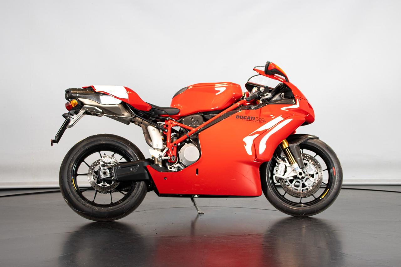 Ducati 749 R - 2004