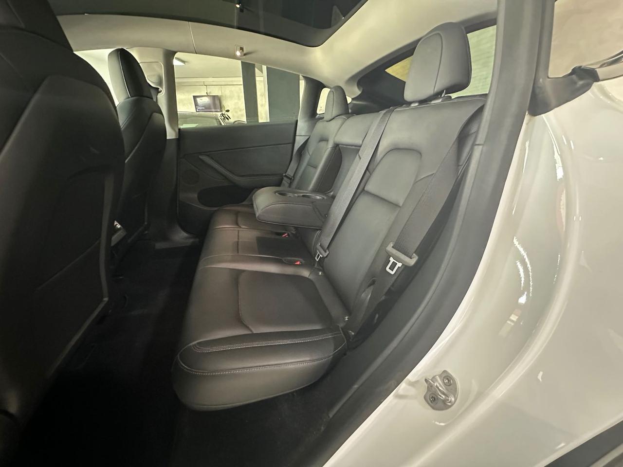 Tesla Model Y Long Range Dual Motor AWD #6076
