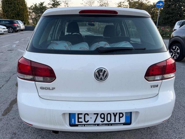 VOLKSWAGEN Golf 1.6 TDI 5p Highline senza nessun lavoro da fare