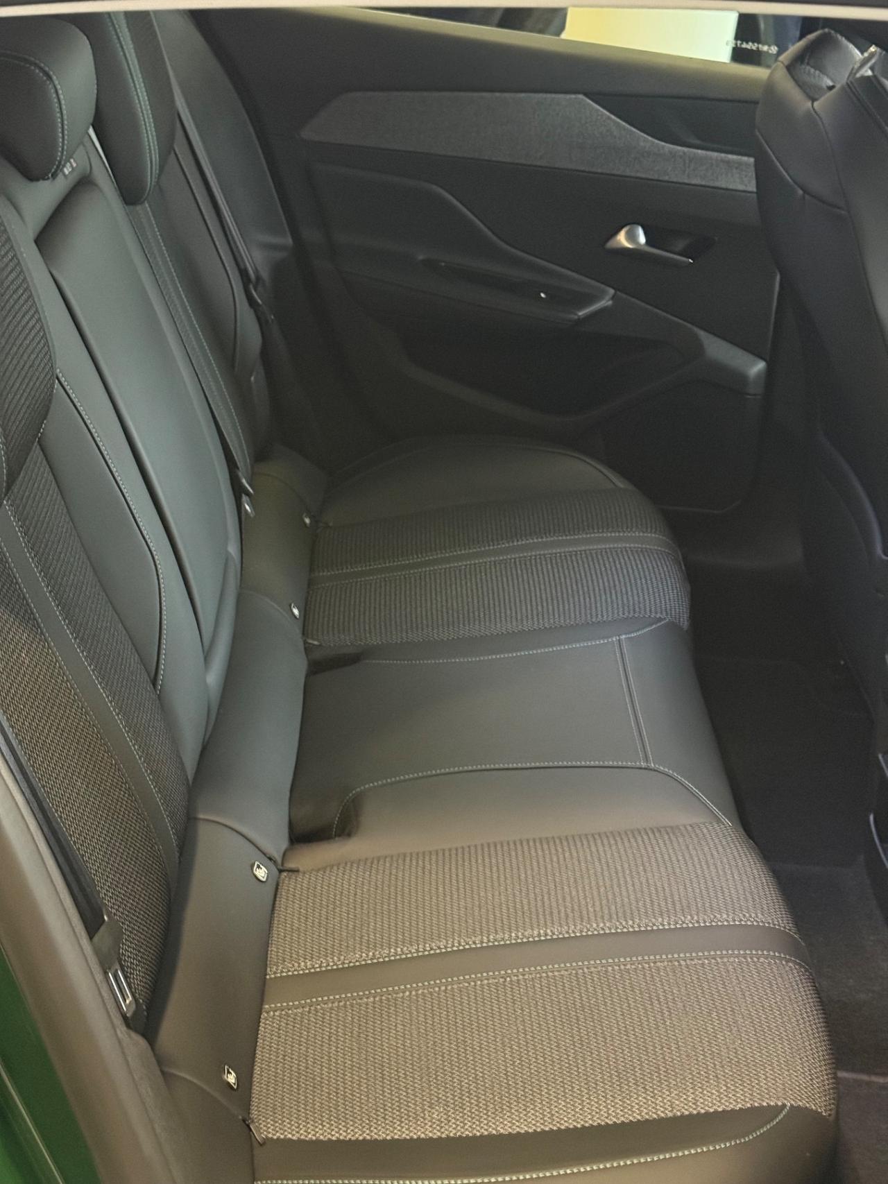 Peugeot 308 BlueHDi 130 S&S EAT8 Allure Pack