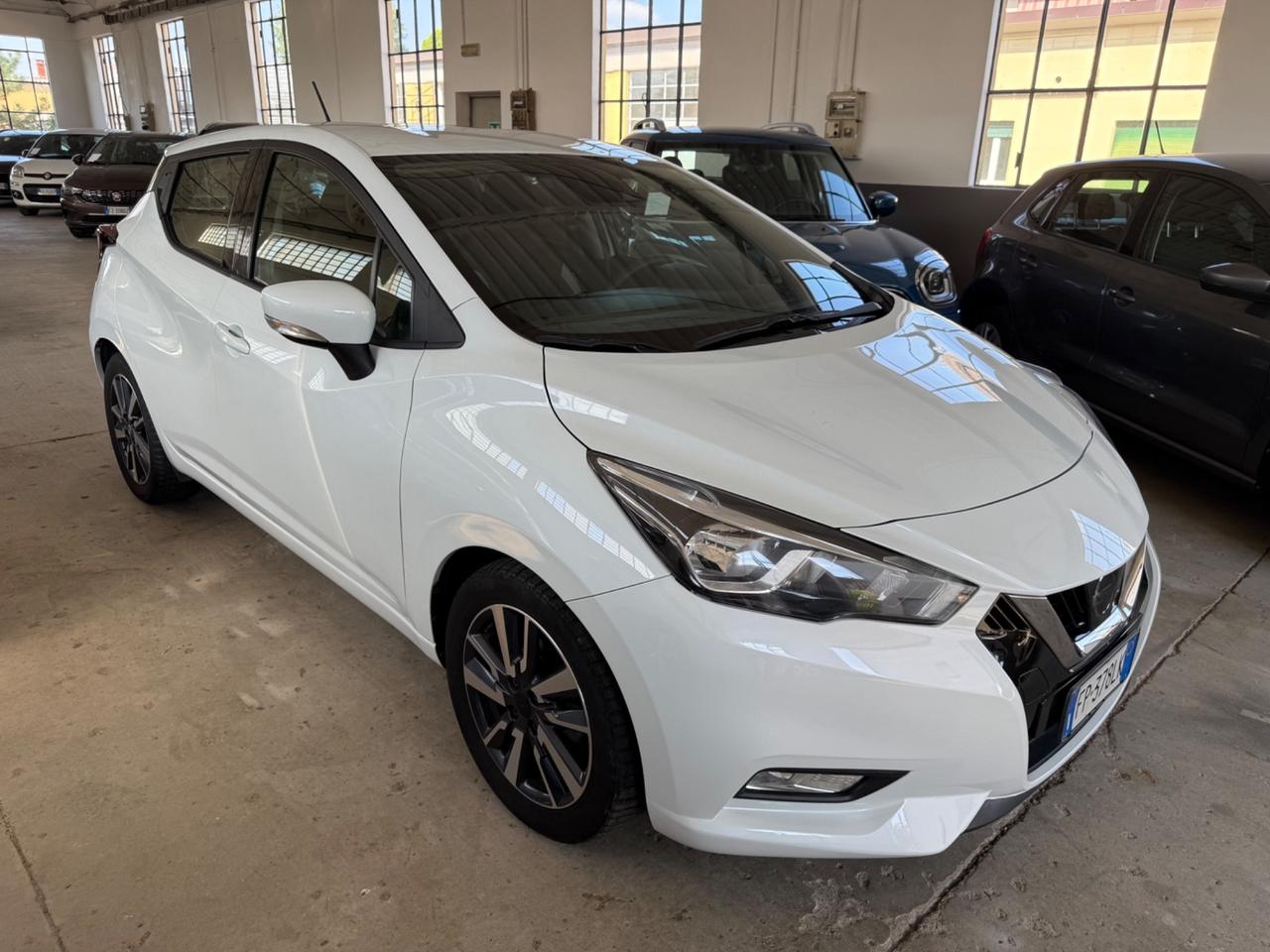 Nissan Micra 0.9 IG-T 12V 5 porte N-Connecta