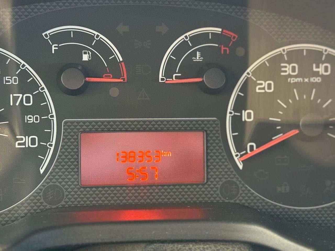 Fiat Qubo 1.3 MJT 75 CV Trekking