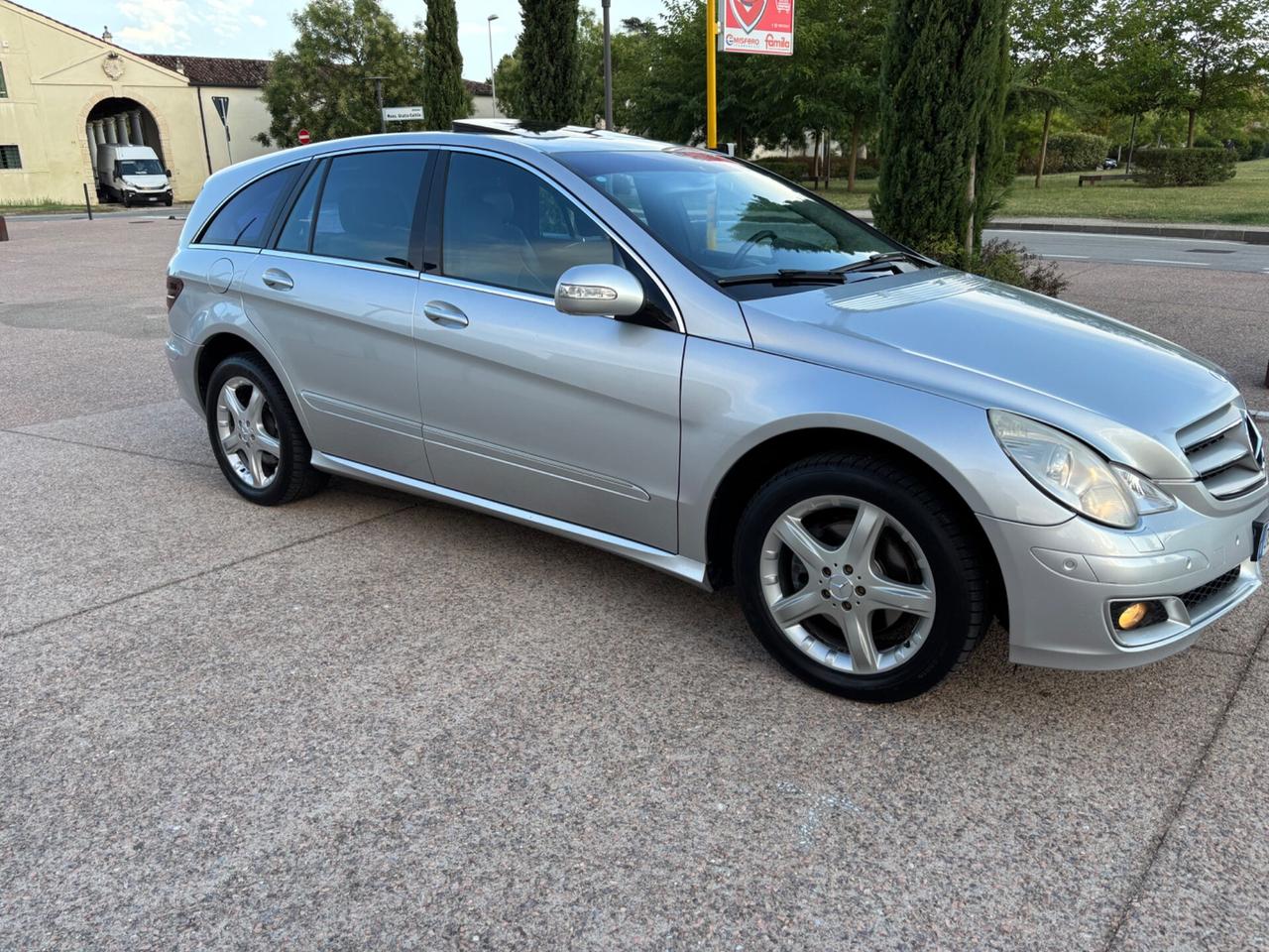 Mercedes-benz R 320 CDI cat 4Matic