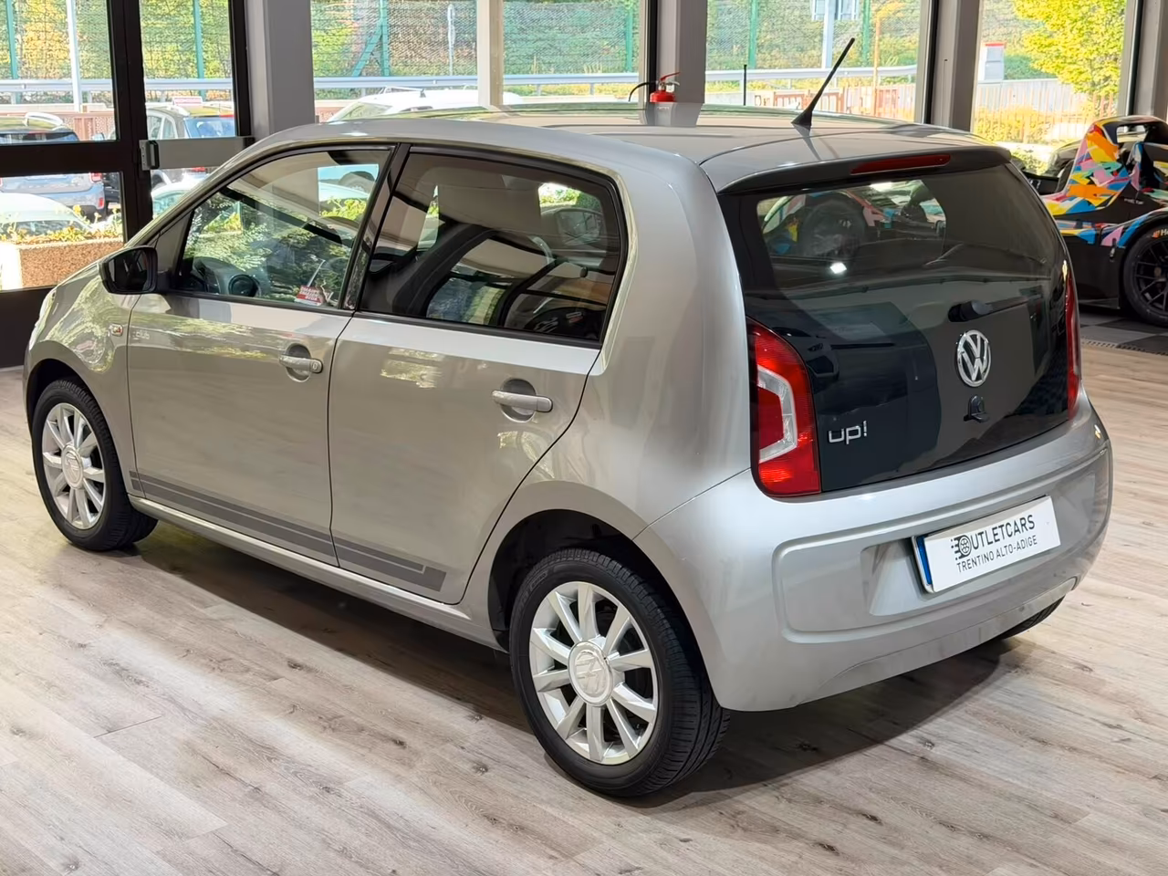 VOLKSWAGEN UP! 1.0 75cv 5p NEOPATENTATI 89.000km