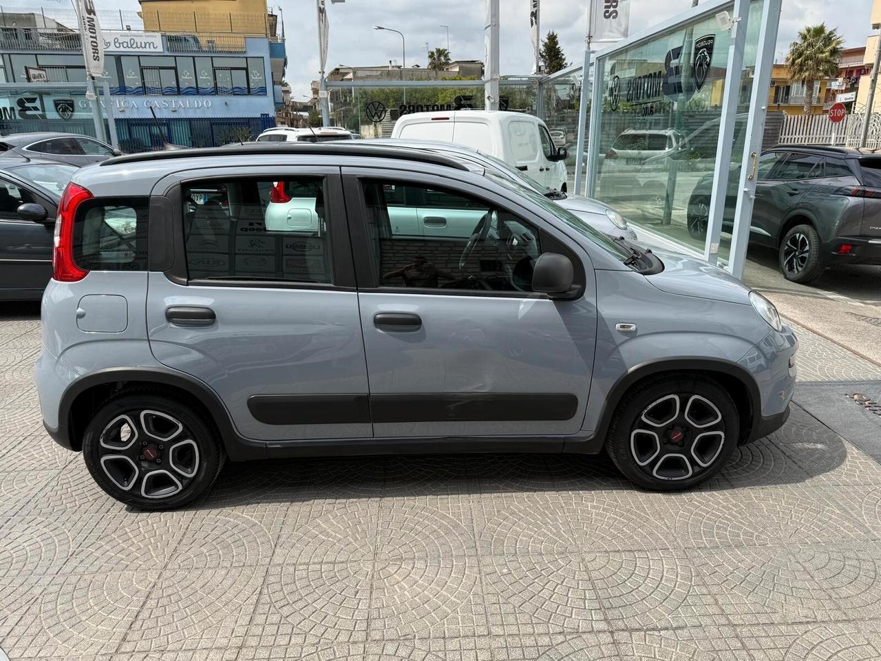Fiat Panda 1.0 FireFly S&S Hybrid Sport