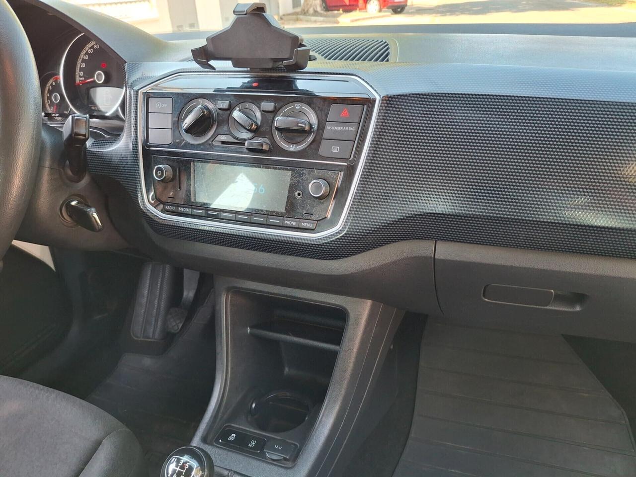 Volkswagen UP! 1.0 Move BlueMotion Technology-UNIPROPRIETARIO-