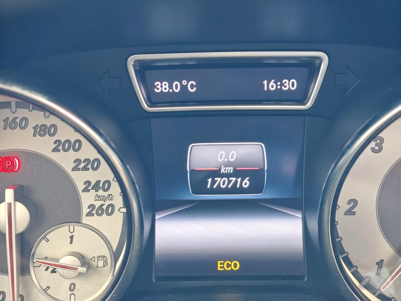 Mercedes-benz GLA 200 CDI Premium