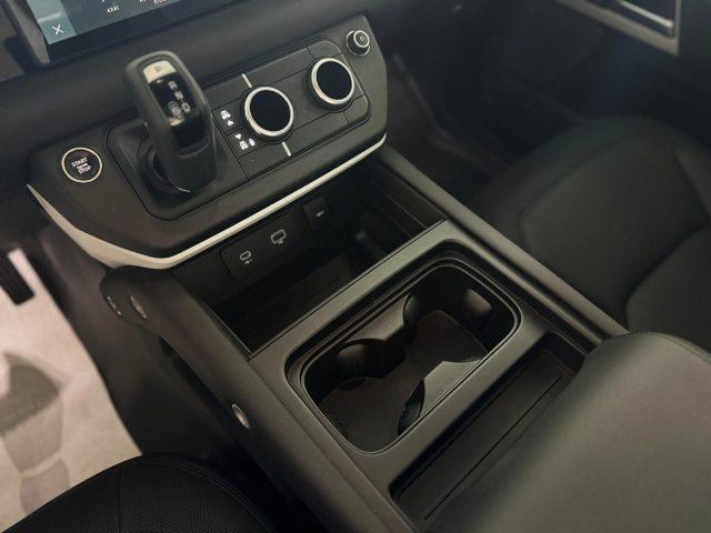 LAND ROVER Defender 110 3.0D I6 250 CV AWD X-DYNAMIC SE *GANCIO*UNIP