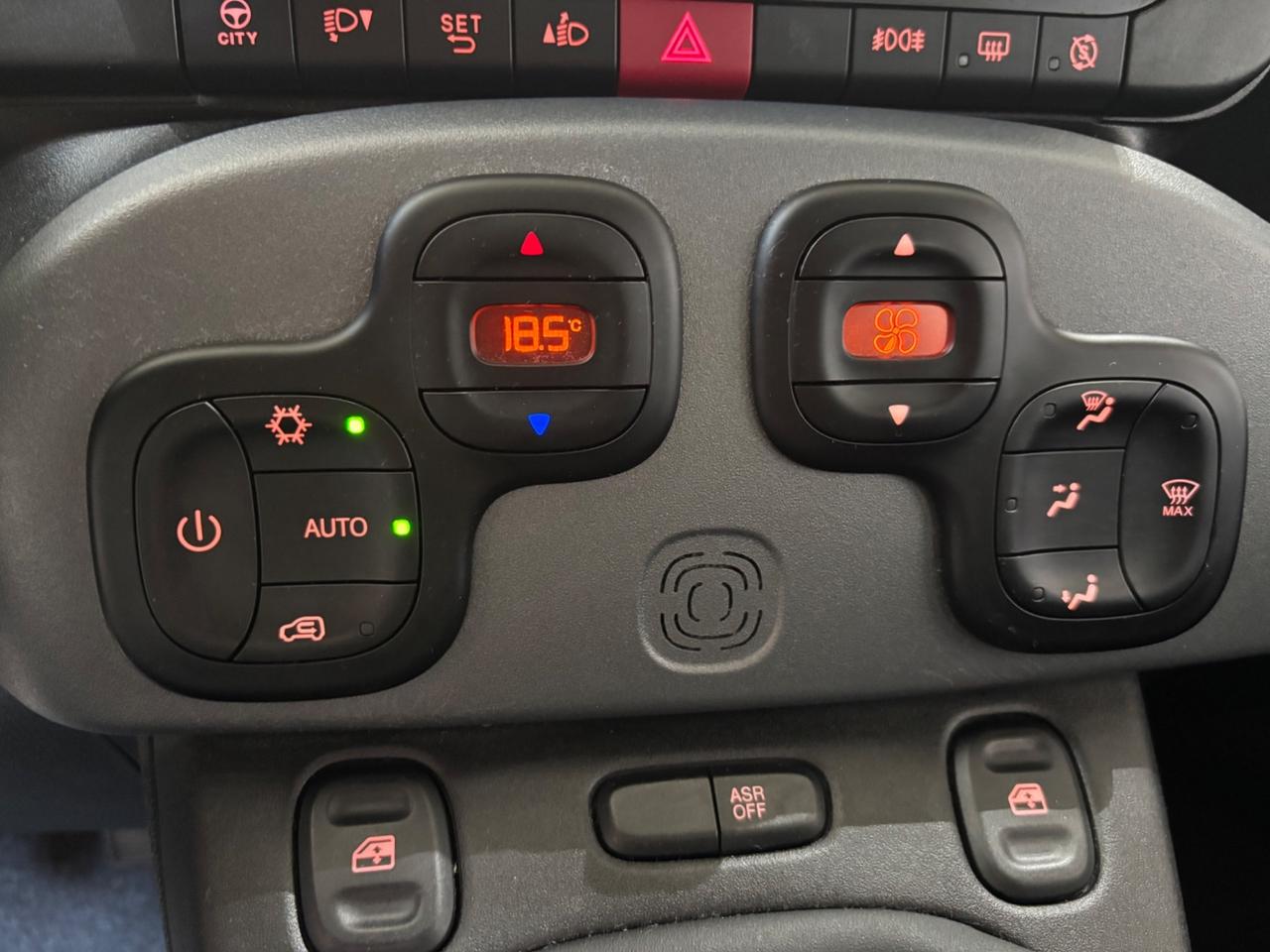 Fiat Panda 1.0 FireFly S&S Hybrid City Cross