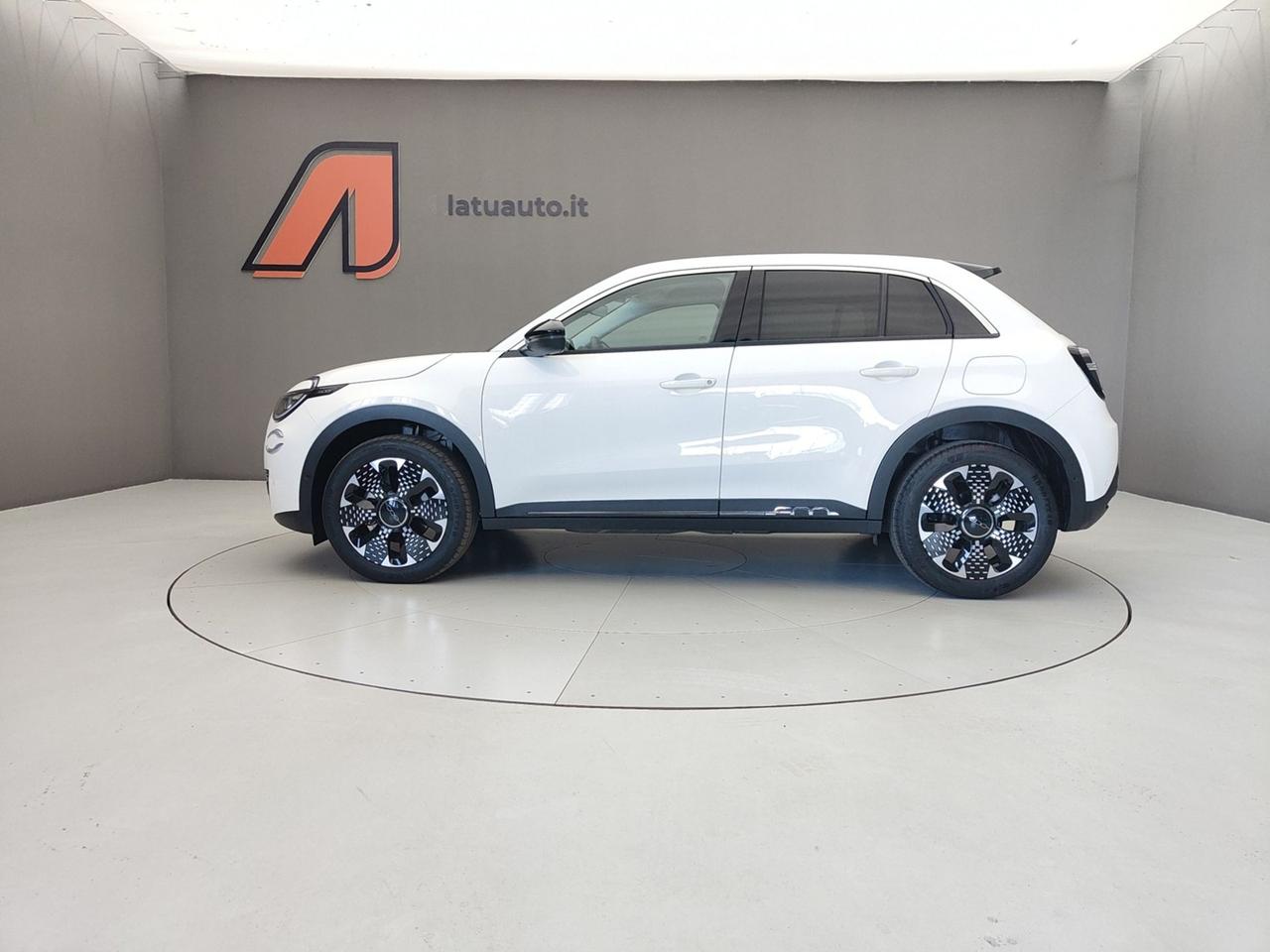 FIAT 600 IV 2023 600 1.2 MHEV 110CV DCT LA PRIMA