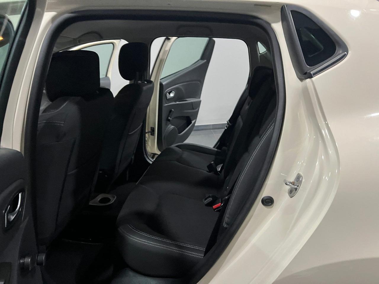 Renault Clio dCi 8V 75 CV Start&Stop 5 porte Energy Intens