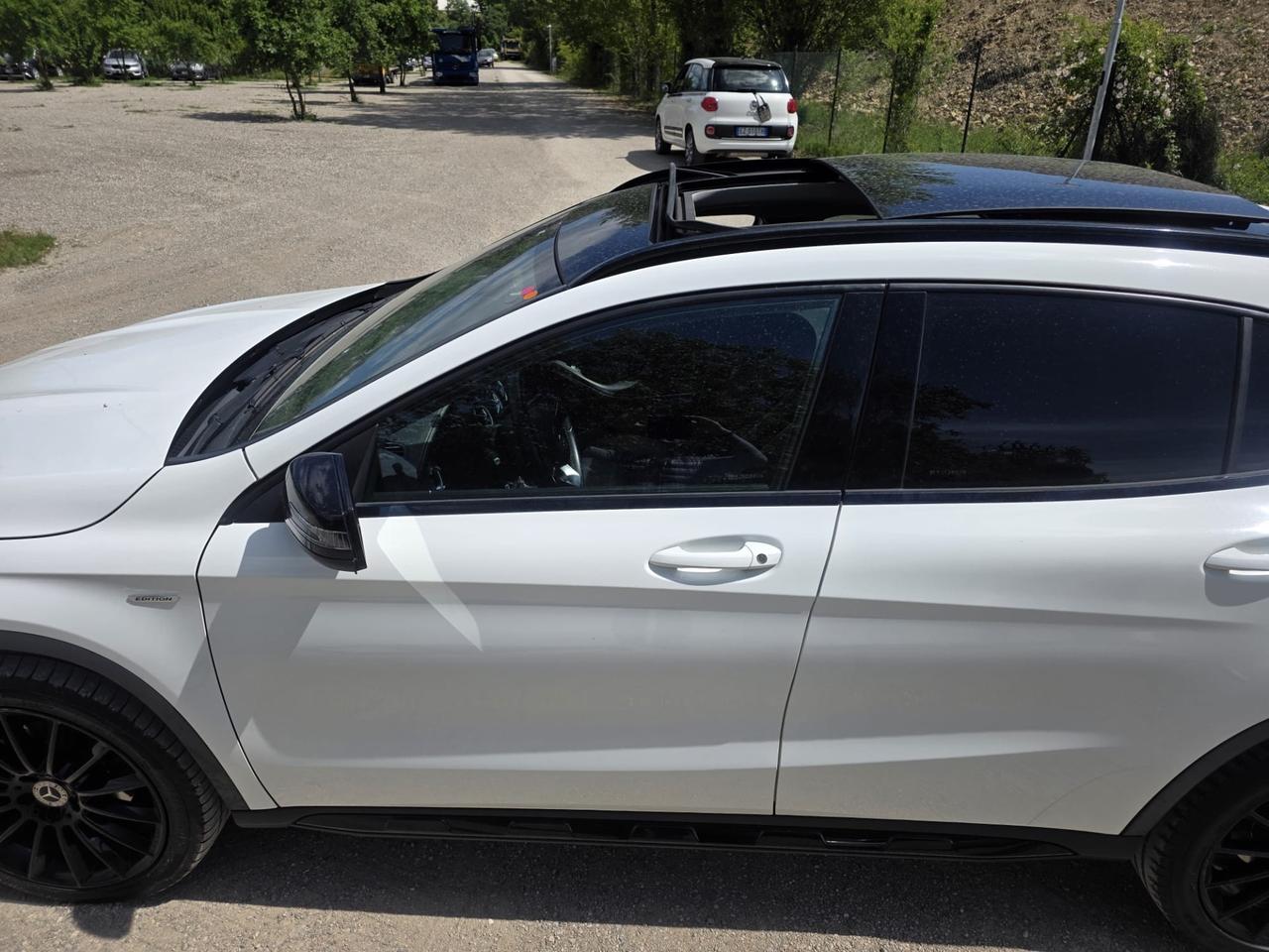 Mercedes-benz GLA 200 d Automatic Premium