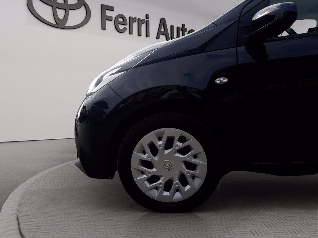 TOYOTA Aygo 5p 1.0 x-play m-mt 72cv del 2021