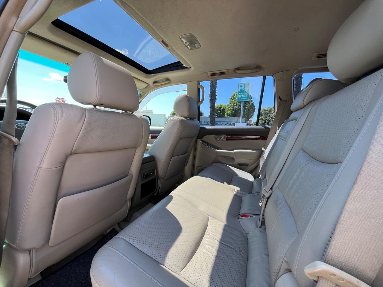 Toyota Land Cruiser 3.0 D-4D 16V cat 5 porte aut. Wagon