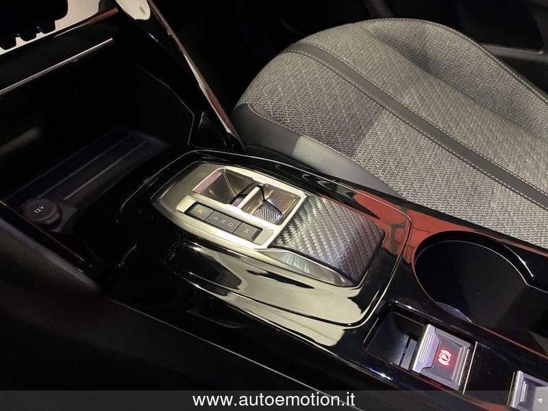 Peugeot 2008 PureTech 130 S&S EAT8 Allure