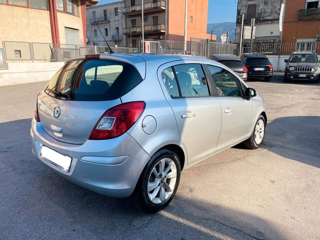 Opel Corsa 1.2 85CV 5 porte GPL-TECH Ecotec