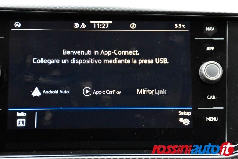 VOLKSWAGEN T-CROSS 1.0 TSI 110 CV DSG STYLE + TECH PACK REARVIEW