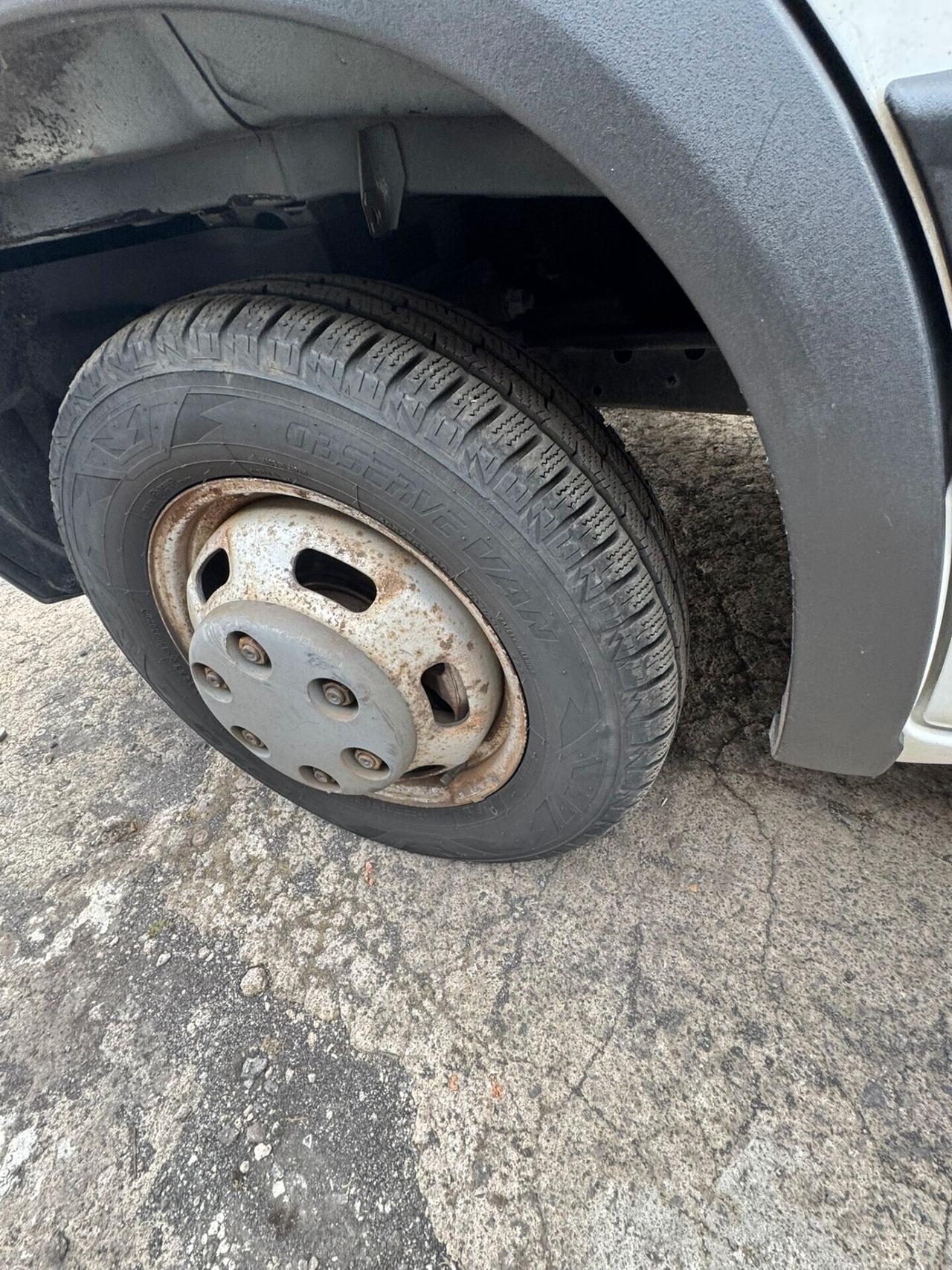 Iveco Daily 35C13 BTor 2.3 HPT PC-RG Cabinato frigorifero