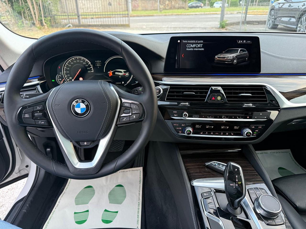 Bmw 520 520d xDrive Touring Luxury Full Tettto Pelle Navi