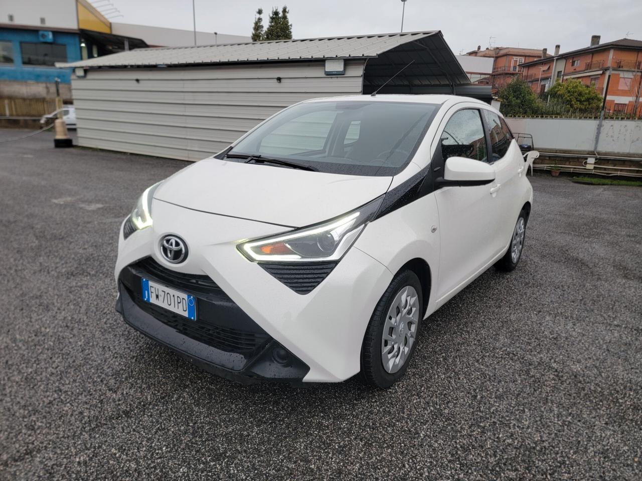 Toyota Aygo 1.0 VVT-i x-play MMT SOLO 48 MILA KM !
