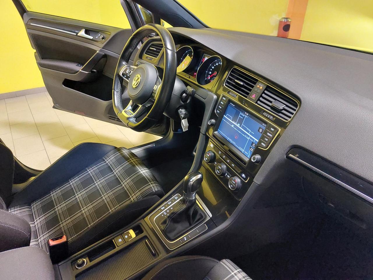 Volkswagen Golf 5 Porte GOLF 2.0 TDI 184CV GTD DSG