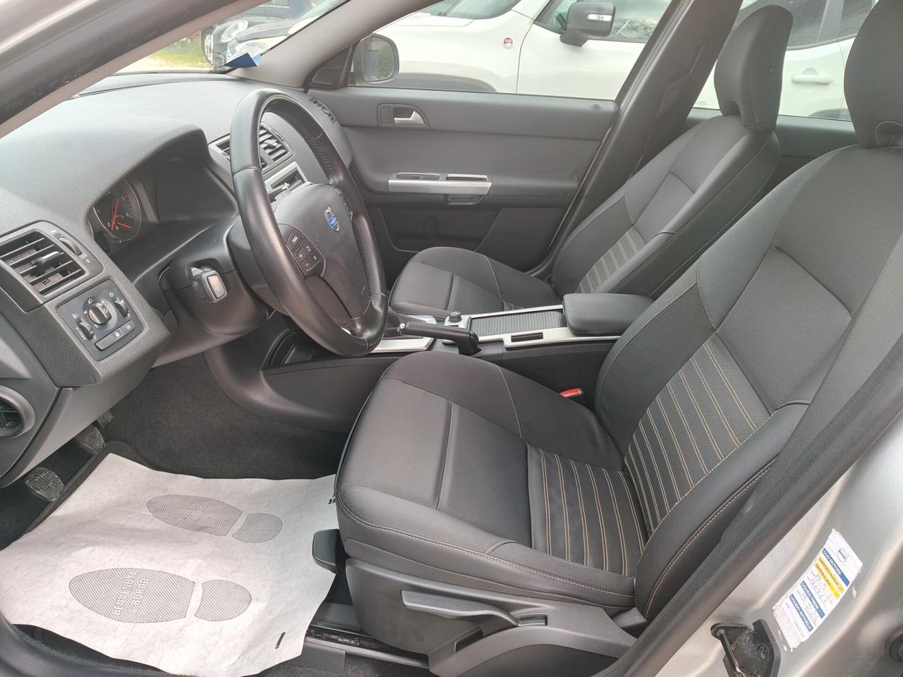 Volvo V50 D3 POLAR UNIPRO **PREZZO OUTLET **