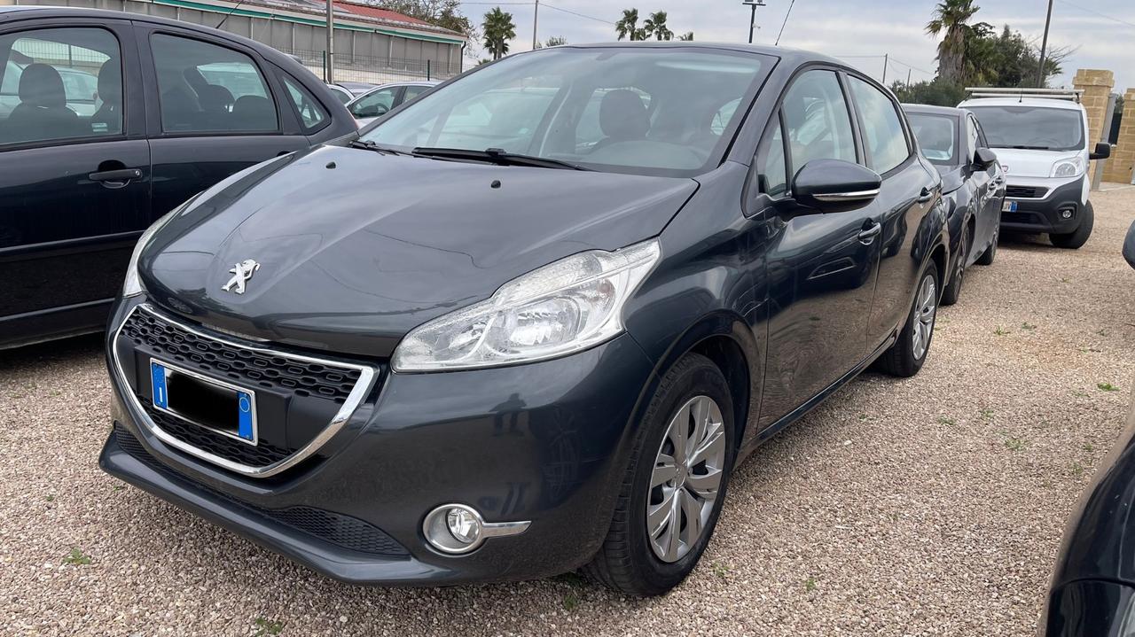 Peugeot 208 PureTech 82 5 porte Access