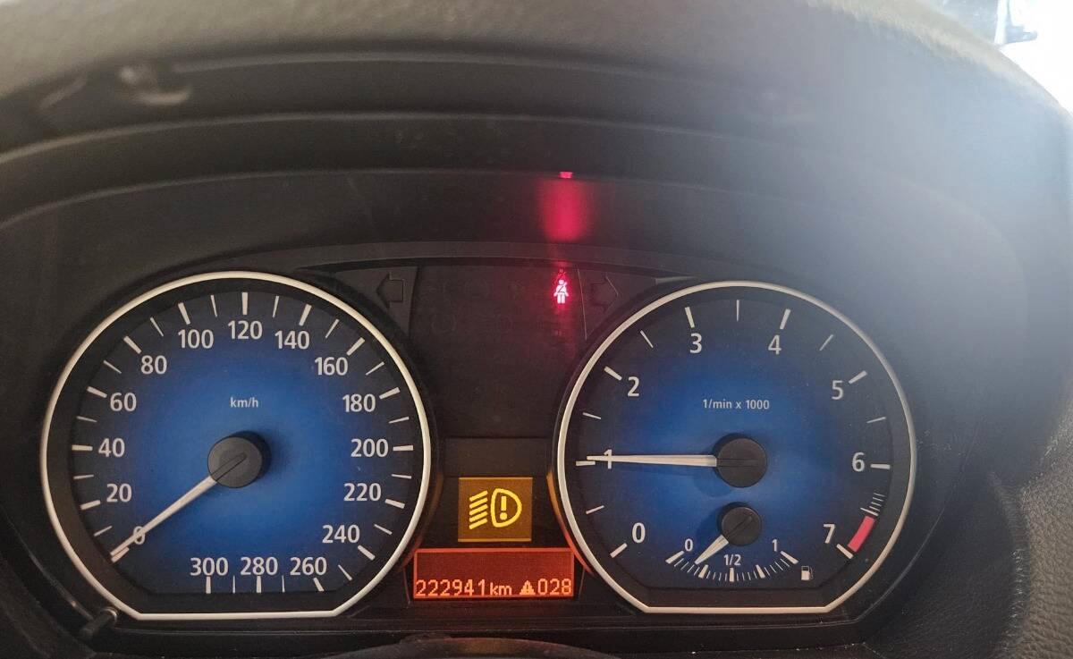BMW Serie 1 3 Porte 118d 2.0 Futura 143cv 3p dpf
