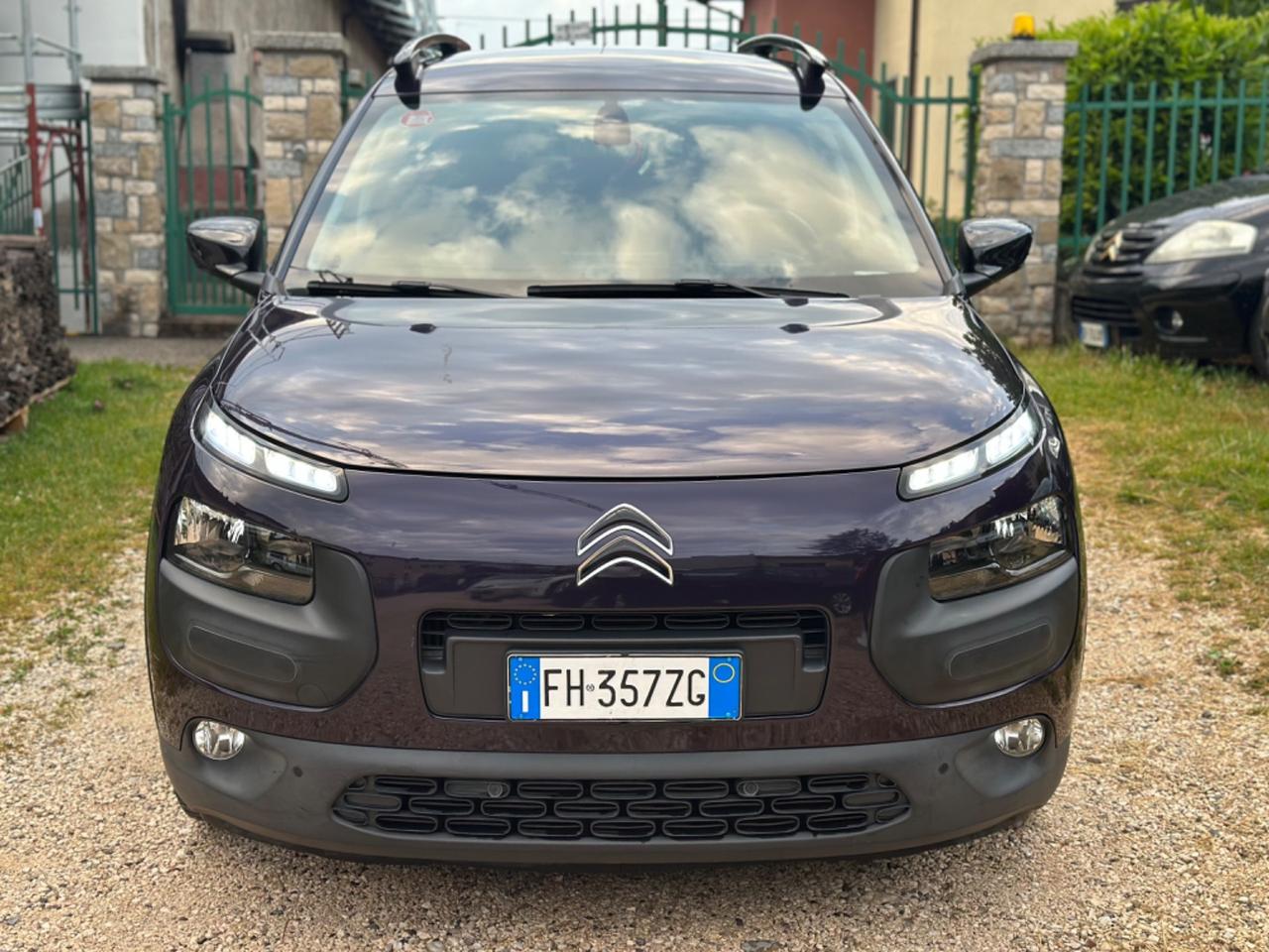 Citroen C4 CACTUS BLUEHDi 100 SHINE PANORAMA KMCERT